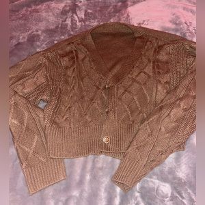 Brown cropped knit sweater